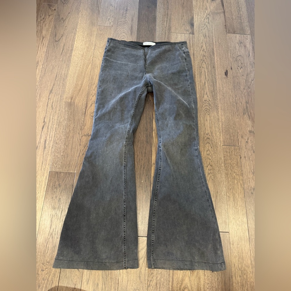 Free People Penny Pull On Kick Flare Bell Bottom Black Washed Jeans